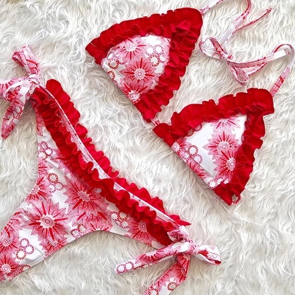 COASTAL CUTIE - BRAZILIAN BIKINI SET - Picture 12 of 15